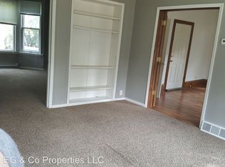 1102 7th St N #1, Fargo, ND 58102