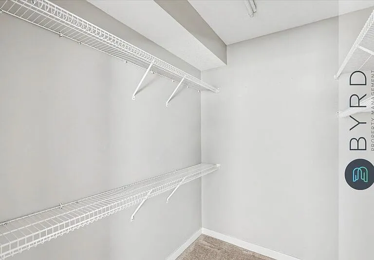 4706 Twin Hickory Lake Dr — Photo 15