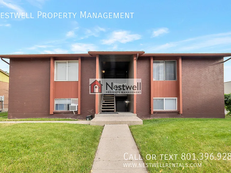 1881 W Lake Park Dr #3 — Photo 28