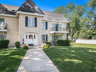 2305 Martha St APT D2, Highland, IN, 46322