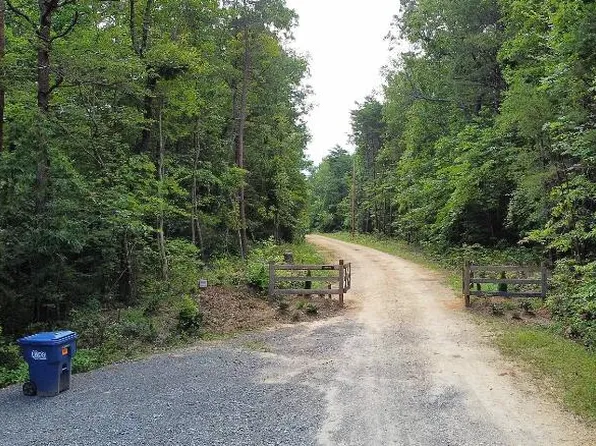 52 County Road 648, Mentone, AL 35984
