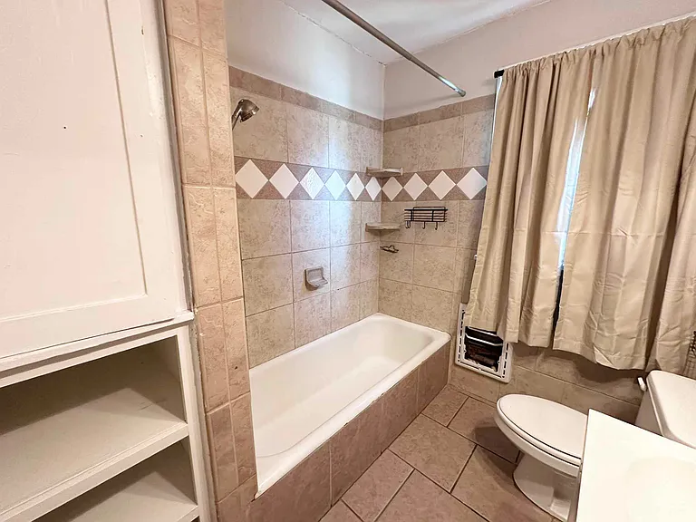 2305 NW 15th St #B — Photo 13