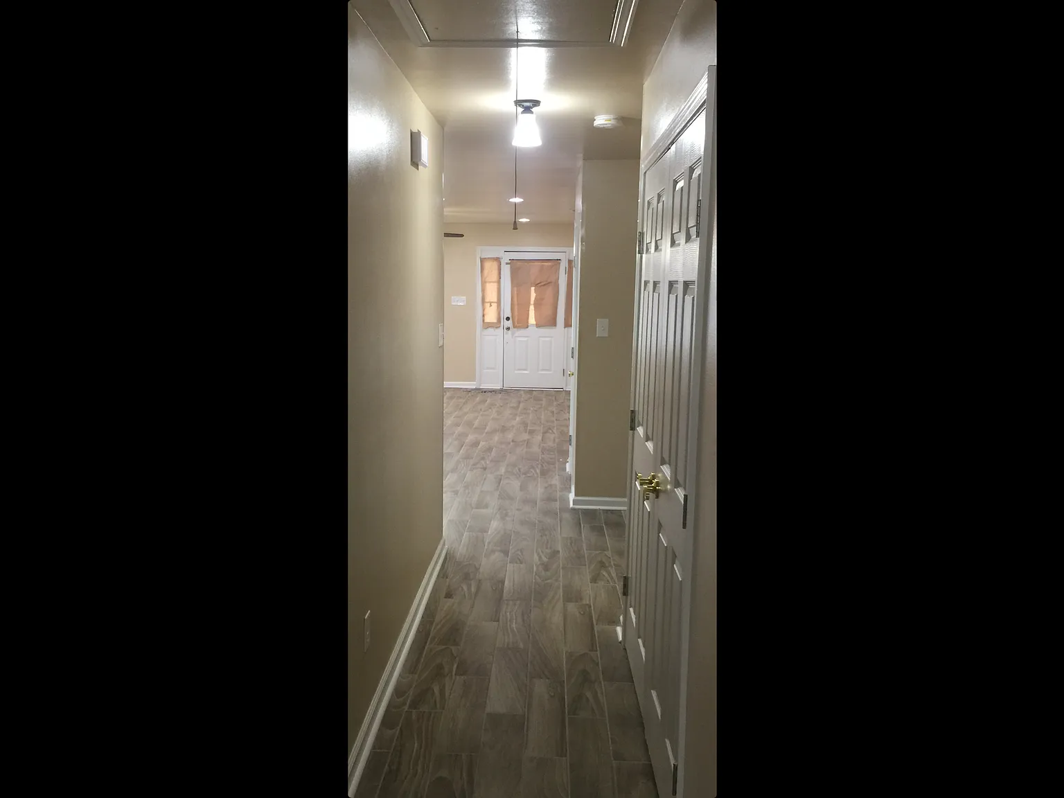 4 bed, 1300 sqft, $1,950 — Photo 3