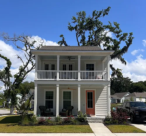 18 Backwater St Photo 1
