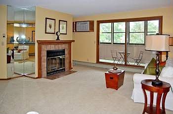 3rd image of 1034 Cleveland Ave S APT 308