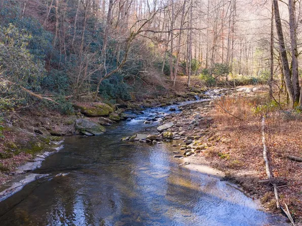 3 Waterdance Drive Drive, Cullowhee, NC 28723