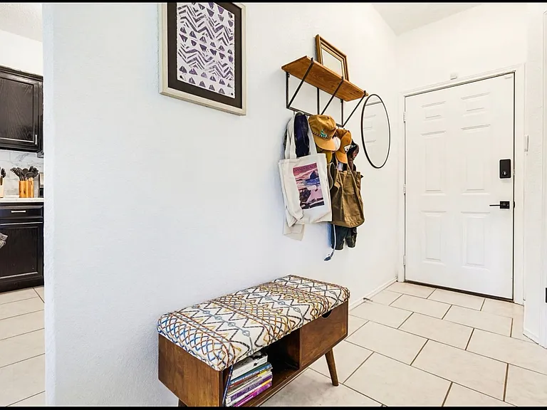 4215 Telluride Dr — Photo 4