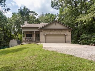 7227 D Rd, Waterloo, IL 62298