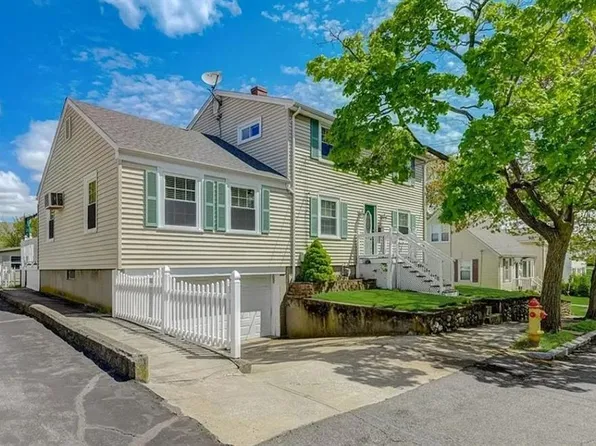 108 Bliss St, East Providence, RI 02914