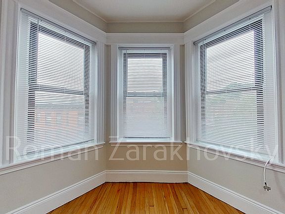 5th image of 4 Ayr Rd APT 45