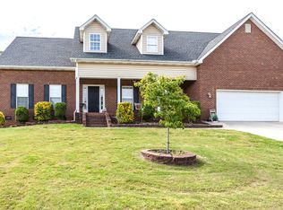 3617 S Creek Rd, Knoxville, TN 37920