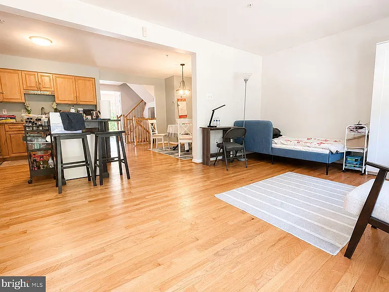 10417 Heathside Way — Photo 11