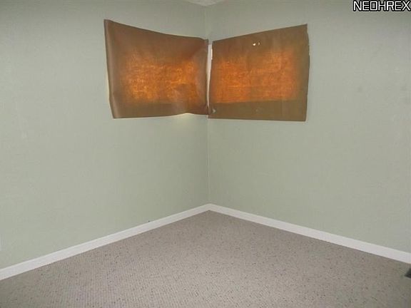 3rd image of 1655 Denison Dr NW