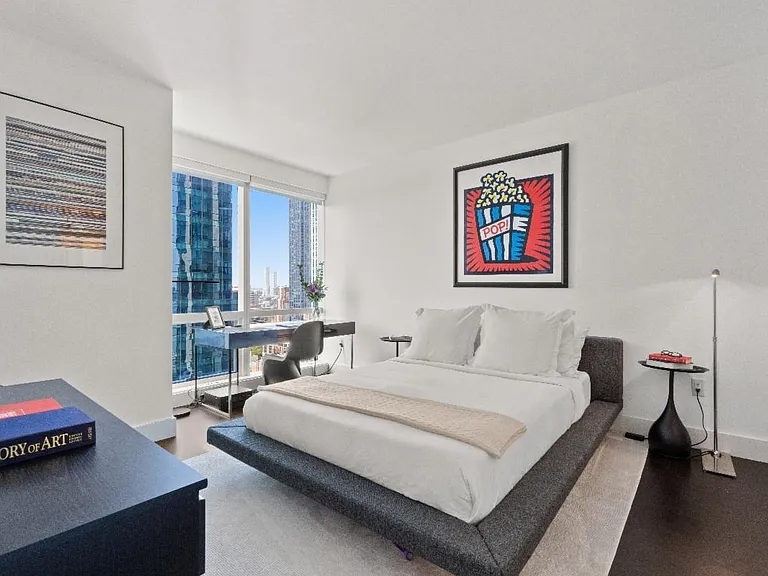 77 Hudson St #3711 — Photo 4