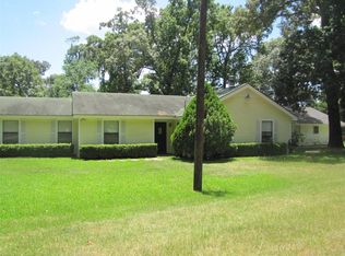 206 Lakeside Cir, Trinity, TX 75862