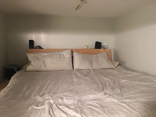 Rented by Manhattan Management LLC | media 17