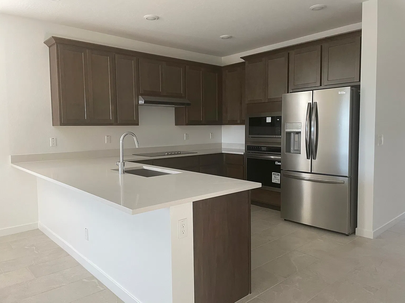 3 bed, 1700 sqft, $2,695 — Photo 2
