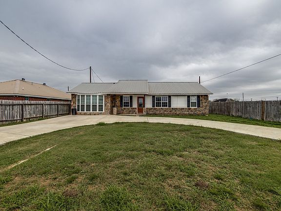3rd image of 1509 Campbell Ave