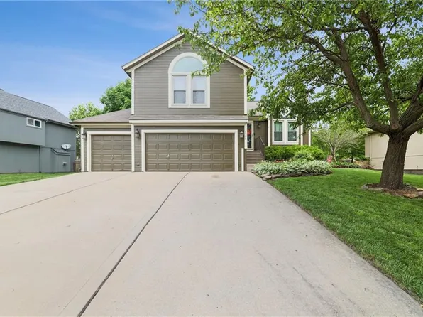 8906 NE 109th Ter, Kansas City, MO 64157