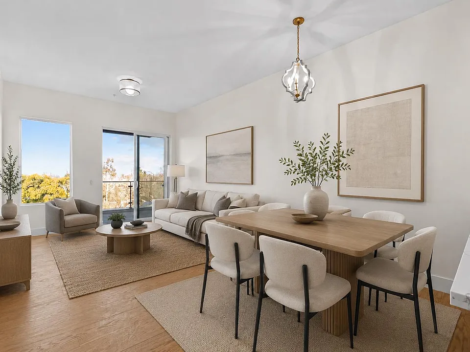 4115 El Camino Real #224