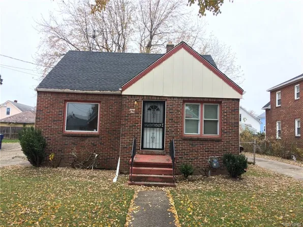 34 Suffolk St, Buffalo, NY 14215