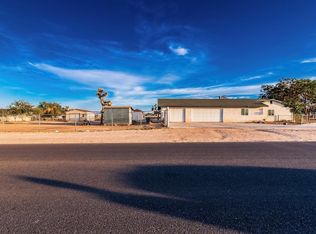 10877 5th St, Hesperia, CA 92345