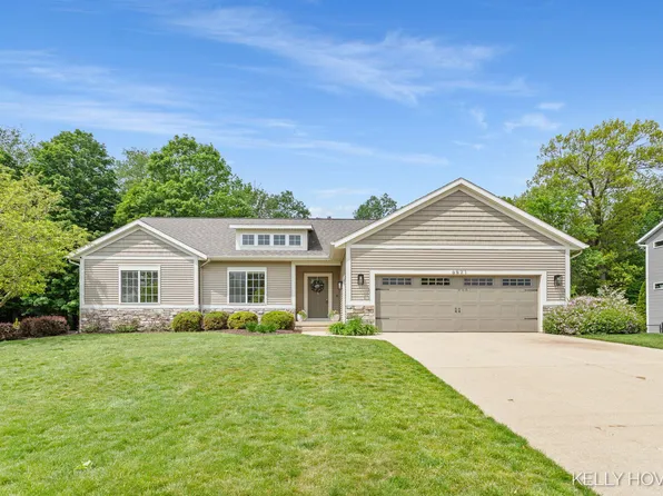 6521 Byron Woods Dr SW, Byron Center, MI 49315