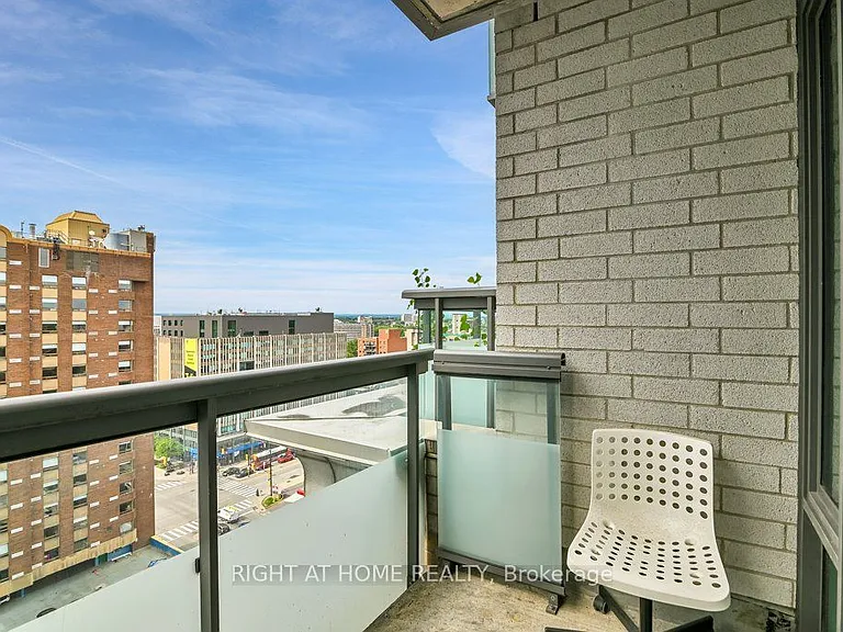 238 Besserer St #1406 — Photo 33