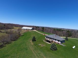 N1503 Raese Rd, Elroy, WI 53929