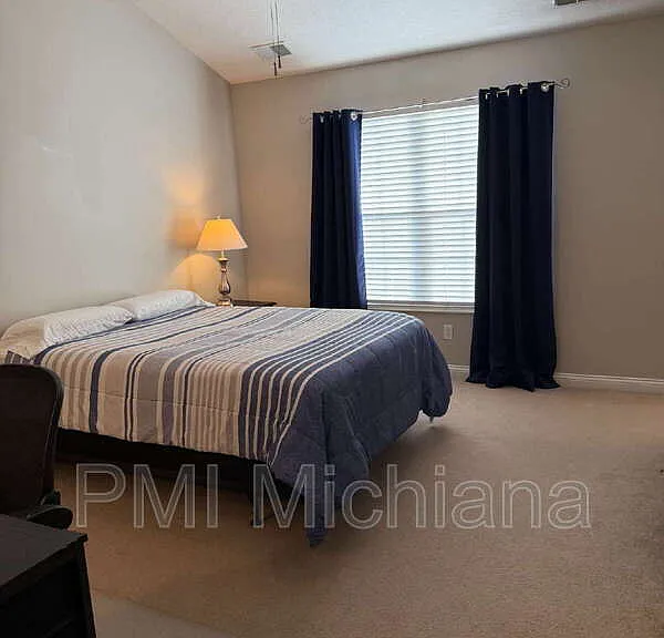 129 Clancey St — Photo 7