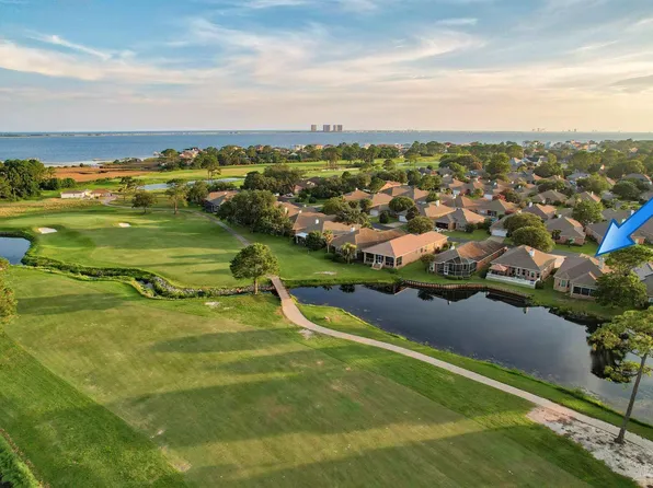 4040 Longwood Cir, Gulf Breeze, FL 32563