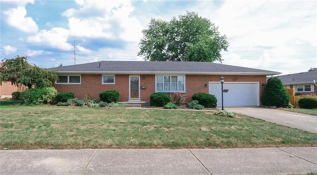 5220 Ridgewood Rd W photo 1