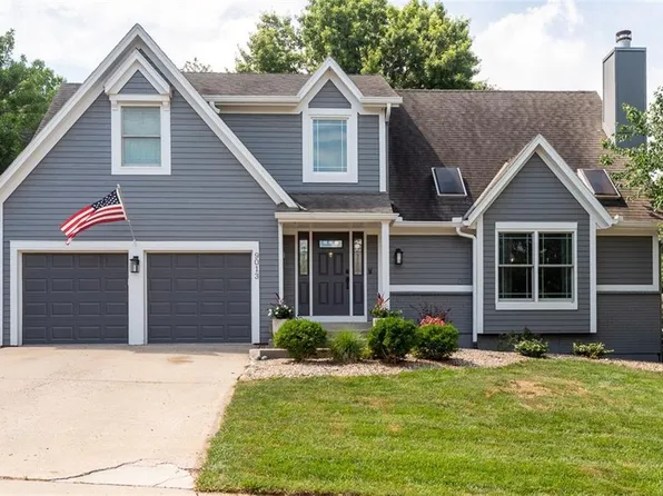 9013 W 115th St, Overland Park, KS 66210