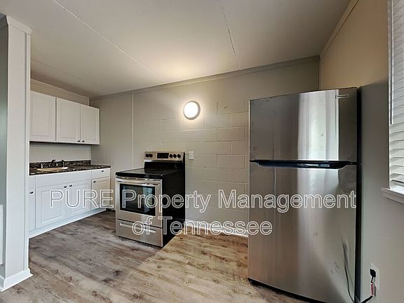 3rd image of 2525 Merry Oaks Dr #2