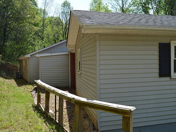 4th image of 191 Flat Rock Hill Rd