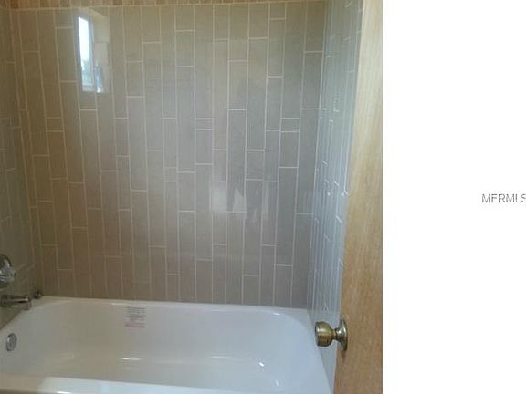 5th image of 9806 Heaton Ct