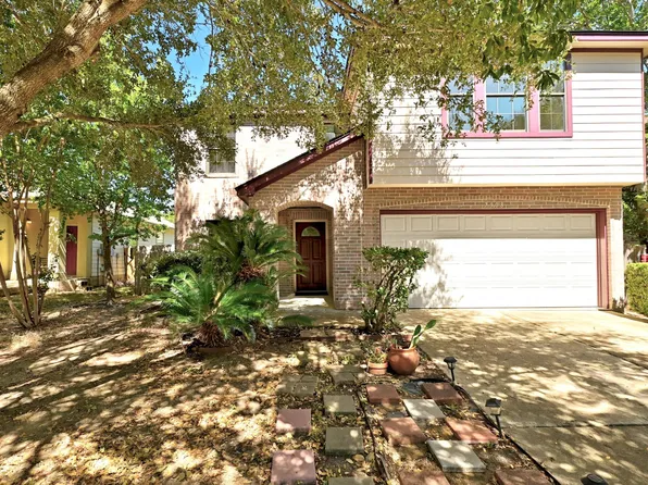 7908 Running Water Dr, Austin, TX 78747