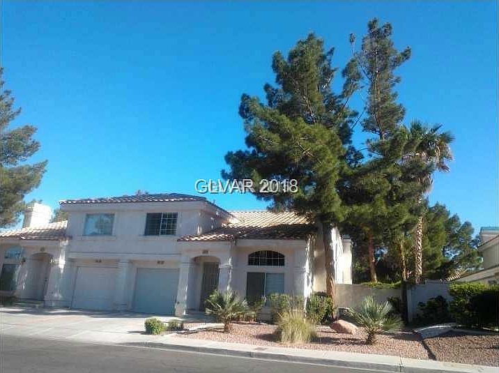1st image of 2825 Misty Grove Dr