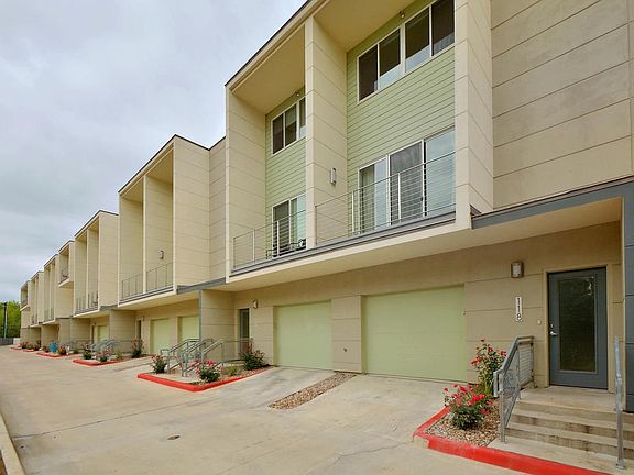 2nd image of 604 N Bluff Dr Unit 118