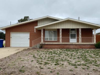 2301 General Custer Rd, Hays, KS, 67601