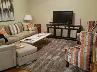 2 Sharonwood Dr, Nashville, TN 37215
