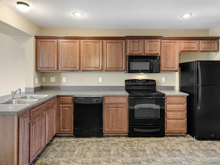 Bennington Park Townhomes — Photo 75