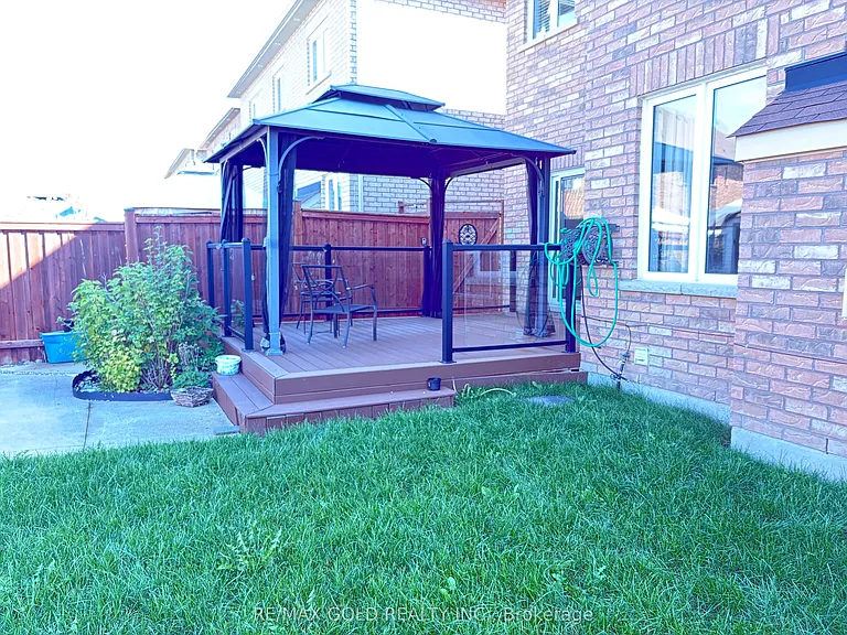 16 Valleyway Dr — Photo 28