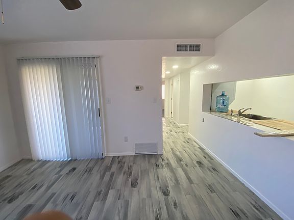 5th image of 1526 S Columbus Blvd