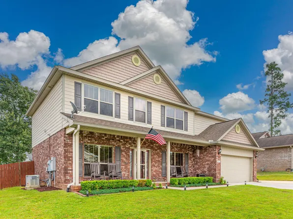 5656 N Brook Dr, Crestview, FL 32539