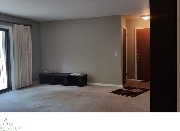 4th image of 500 E Woodingham Dr #21