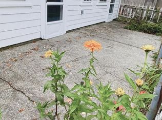 2729 Cranberry Hwy APT 2, Wareham, MA 02571