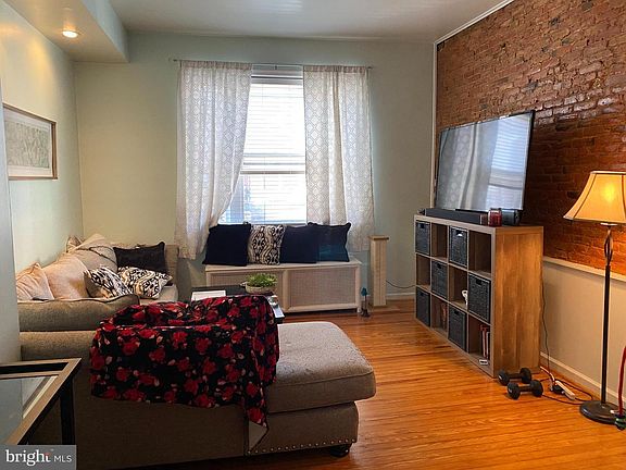 4th image of 769 S 8th St Floor 1