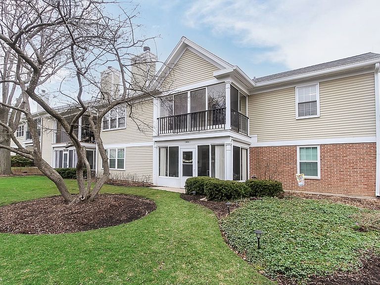 Old Orchard Country Club Village Apartments Mount Prospect, IL Zillow