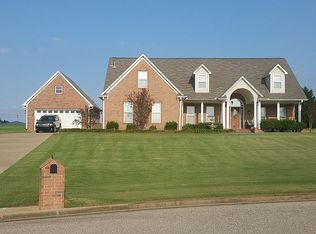 270 Rembert Dr, Atoka, TN 38004